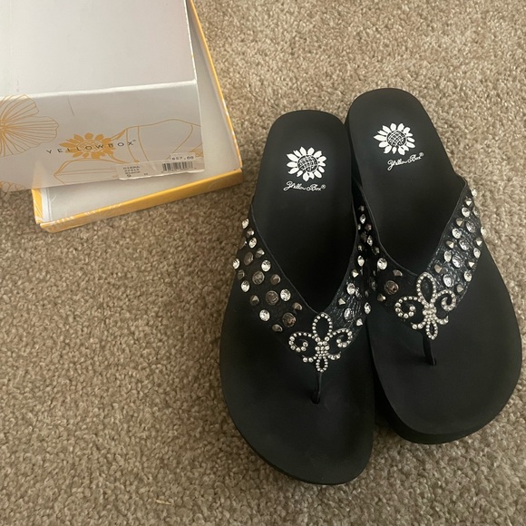 Yellow Box Shoes Yellow Box Diera Sandals Poshmark